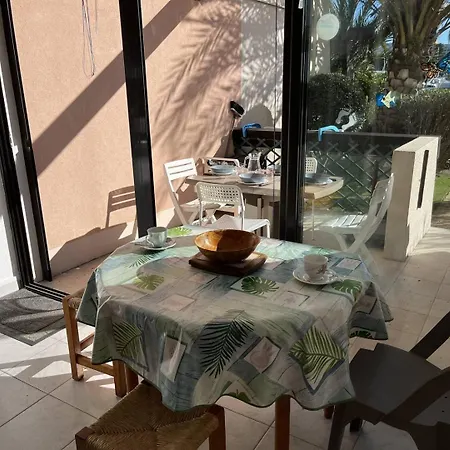 2 Couchages Cap D'agde Naturisme Cn020-009 * Agde