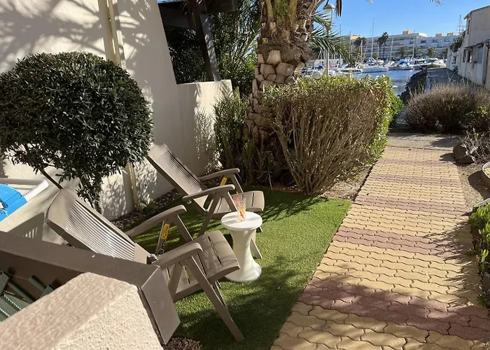 2 Couchages Cap D'agde Naturisme Cn020-009